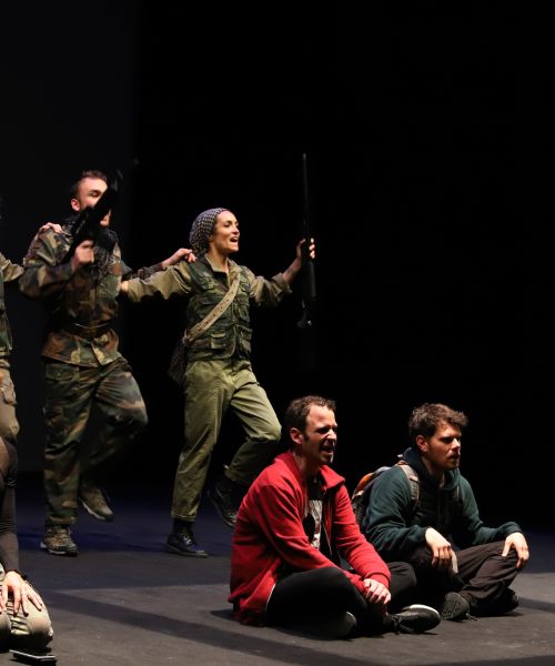 Kobane calling on stage